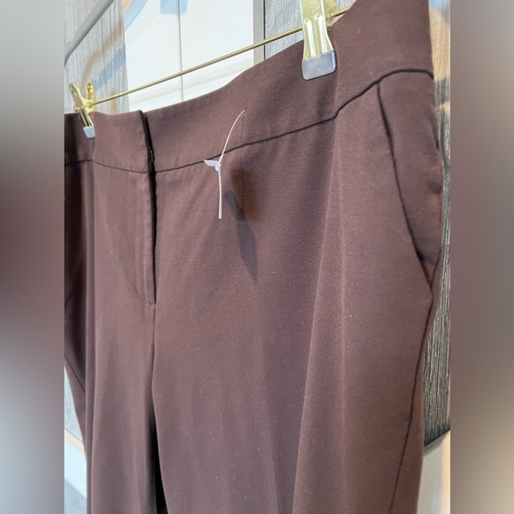 071. Caslon Brown Dress Pants XL • Inseam 27 - Picture 4 of 5